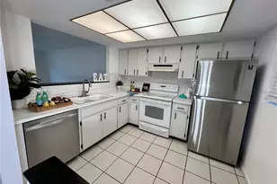 3500 Beneva Rd, Sarasota, FL 34232 - Photo 4