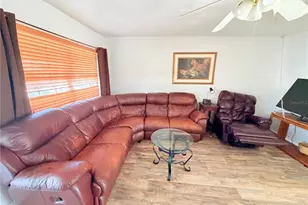 3226 Bailey St, Sarasota, FL 34237 - Photo 4