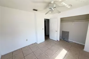 3226 Bailey St, Sarasota, FL 34237 - Photo 14