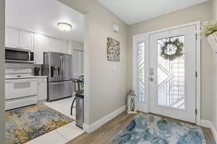 3129 Windrush Bourne, Sarasota, FL 34235 - Photo 8