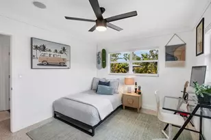 2329 Siesta Dr, Sarasota, FL 34239 - Photo 18