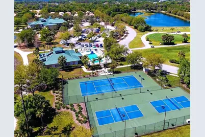6318 Grand Oak Circle #201, Bradenton, FL 34203 - Photo 2