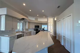 5205 Far Oak Cir, Sarasota, FL 34238 - Photo 30