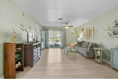 93 Boundary Boulevard #303, Rotonda West, FL 33947 - Photo 8
