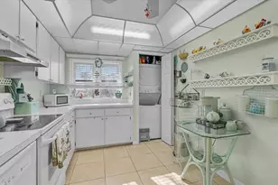 93 Boundary Blvd, Rotonda West, FL 33947 - Photo 4