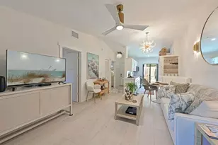 2915 61st St W, Bradenton, FL 34209 - Photo 8