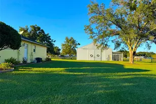 331 SE Hwy 42, Summerfield, FL 34491 - Photo 10