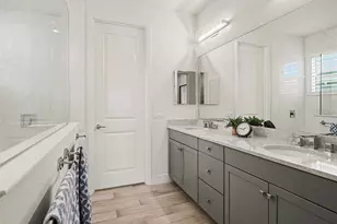 8109 Sandstar Wy, Sarasota, FL 34240 - Photo 22