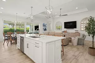 8109 Sandstar Wy, Sarasota, FL 34240 - Photo 16