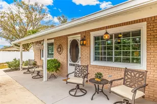 1024 Pattison Ave, Sarasota, FL 34237 - Photo 4