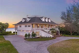 41 Tidy Island Blvd, Bradenton, FL 34210 - Photo 2