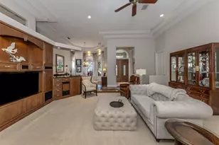 444 Tremingham Way, Venice, FL 34293 - Photo 8