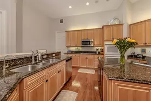 444 Tremingham Way, Venice, FL 34293 - Photo 14