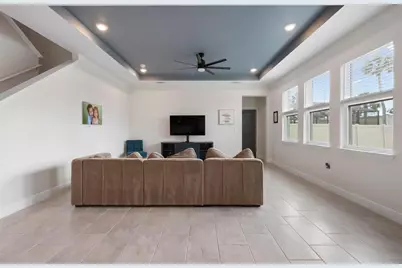 5755 Woodland Sage Drive, Sarasota, FL 34238 - Photo 10