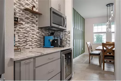 5755 Woodland Sage Drive, Sarasota, FL 34238 - Photo 4