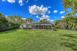 7937 Broadmoor Pines Blvd, Sarasota, FL 34243 - Photo 56