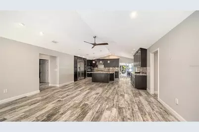 7937 Broadmoor Pines Boulevard, Sarasota, FL 34243 - Photo 26