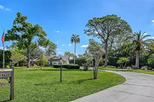7937 Broadmoor Pines Blvd, Sarasota, FL 34243 - Photo 2