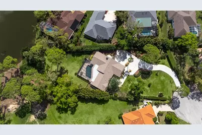 7937 Broadmoor Pines Boulevard, Sarasota, FL 34243 - Photo 60