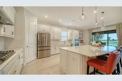 15410 Derna Terrace, Lakewood Ranch, FL 34211 - Photo 12