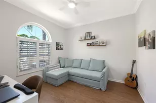 3373 Hadfield Greene, Sarasota, FL 34235 - Photo 6