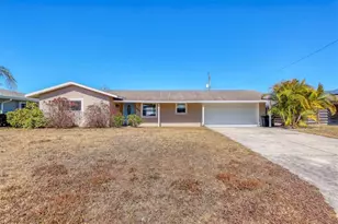 3425 Fairview Dr, Sarasota, FL 34239 - Photo 1