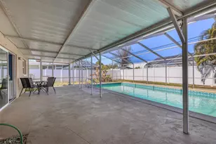 3425 Fairview Dr, Sarasota, FL 34239 - Photo 34