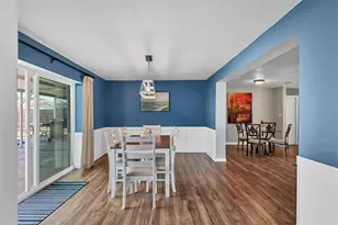 3425 Fairview Dr, Sarasota, FL 34239 - Photo 18