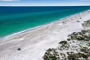 690 Fox St, Longboat Key, FL 34228 - Photo 34