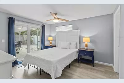 690 Fox Street, Longboat Key, FL 34228 - Photo 10