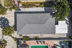 690 Fox St, Longboat Key, FL 34228 - Photo 26