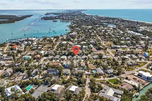 690 Fox St, Longboat Key, FL 34228 - Photo 24
