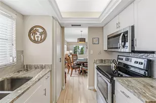 5970 Midnight Pass Rd, Sarasota, FL 34242 - Photo 10