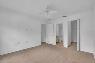 7405 Vista Way, Lakewood Ranch, FL 34202 - Photo 14