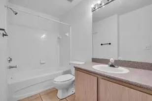 7405 Vista Way, Lakewood Ranch, FL 34202 - Photo 20