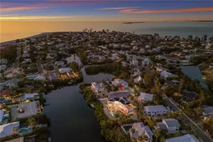 313 Hammock Cir, Anna Maria, FL 34216 - Photo 76