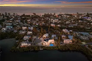 313 Hammock Cir, Anna Maria, FL 34216 - Photo 78