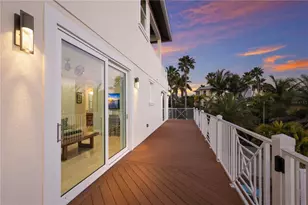 313 Hammock Cir, Anna Maria, FL 34216 - Photo 56