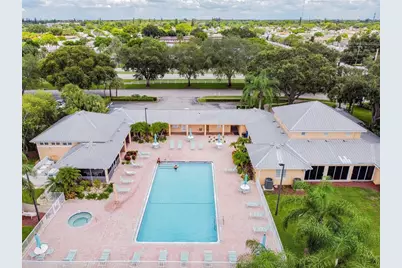 4050 Pinebrook Circle #9, Bradenton, FL 34209 - Photo 52