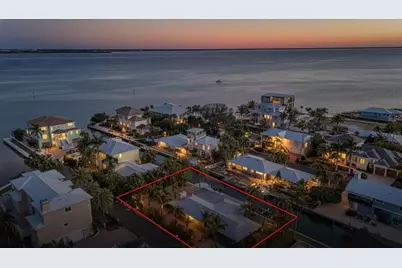 834 Jungle Queen Way, Longboat Key, FL 34228 - Photo 4