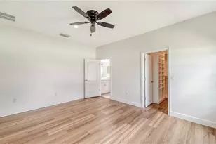 220 Capriana Ct, Nokomis, FL 34275 - Photo 16