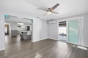 6035 Hopkins Dr N, Bradenton, FL 34207 - Photo 16