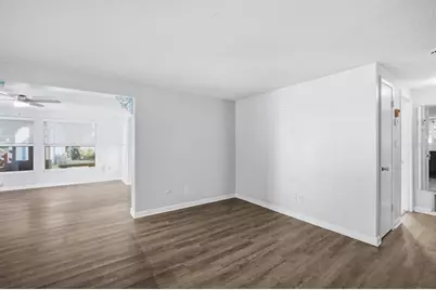 6035 Hopkins Drive N, Bradenton, FL 34207 - Photo 6