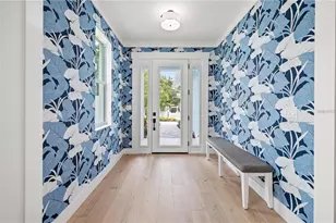 1647 Siesta Dr, Sarasota, FL 34239 - Photo 8