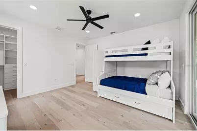 1647 Siesta Drive, Sarasota, FL 34239 - Photo 40