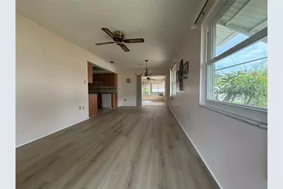 101 Algiers Drive, Venice, FL 34293 - Photo 16