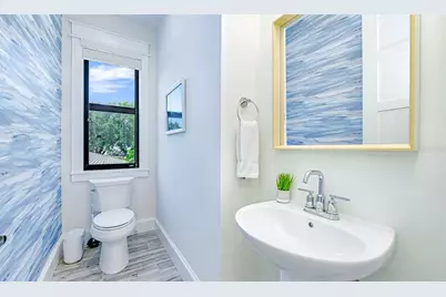 2200 Avenue B, Bradenton Beach, FL 34217 - Photo 46