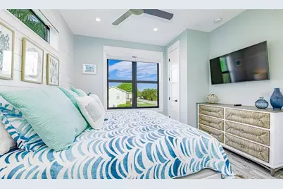 2200 Avenue B, Bradenton Beach, FL 34217 - Photo 44