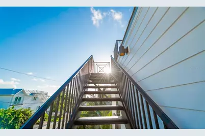 2200 Avenue B, Bradenton Beach, FL 34217 - Photo 12