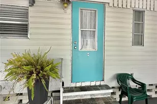 5619 Bayshore Rd, Palmetto, FL 34221 - Photo 12